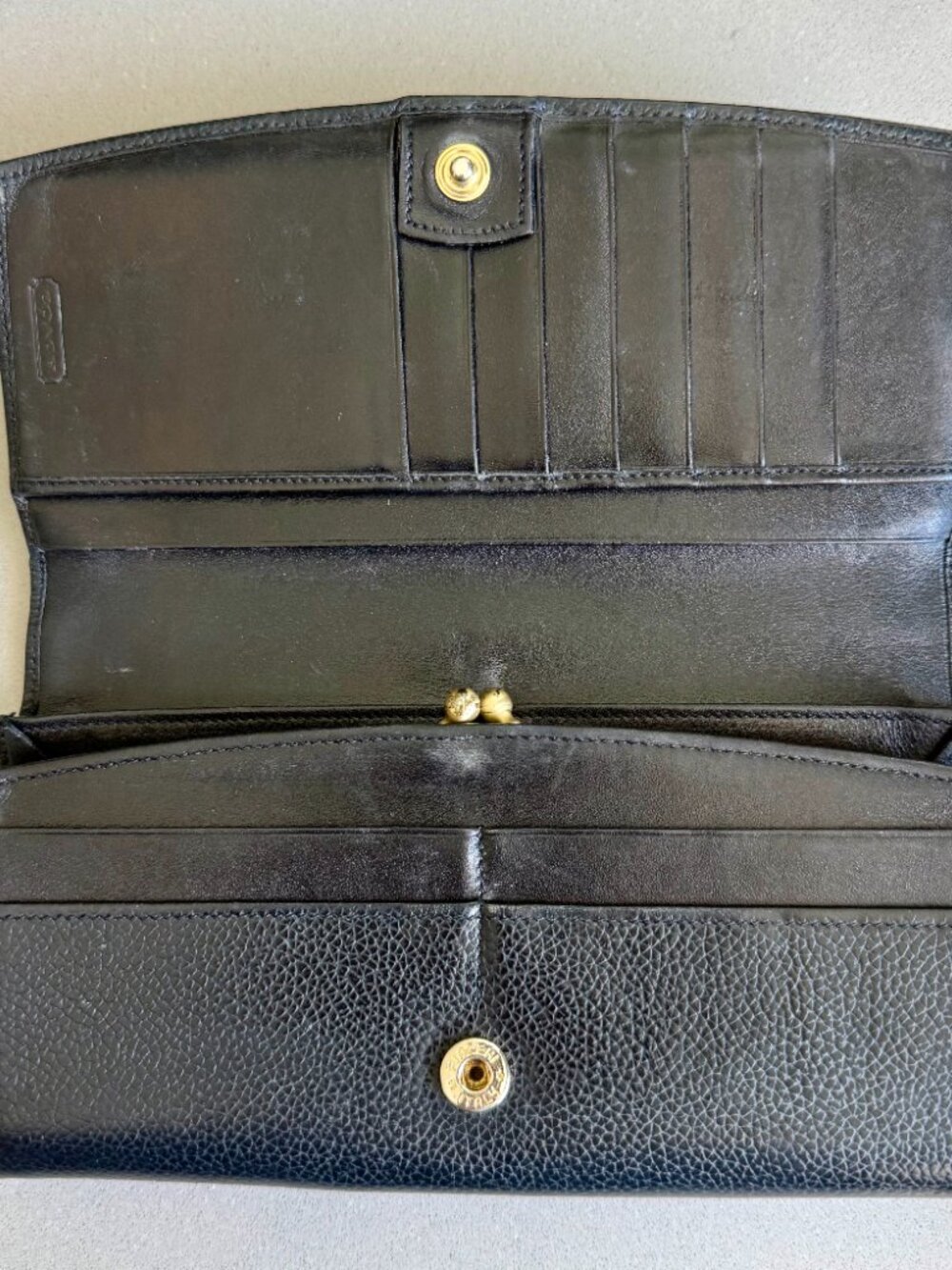 Vintage Coach Black Leather Wallet Made in Italy Kiss Lock Coin Purse - Picture 4 of 10